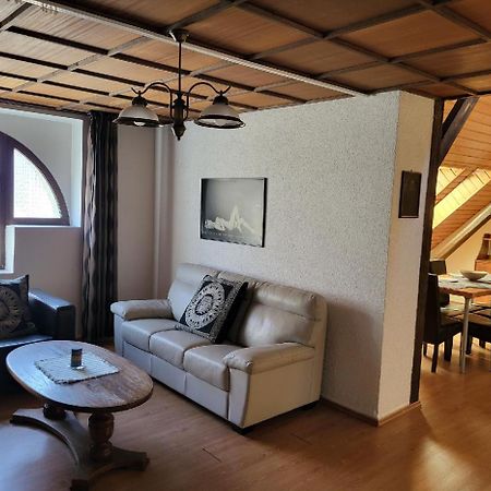 Sunflower Prague Apartments And Suites ภายนอก รูปภาพ