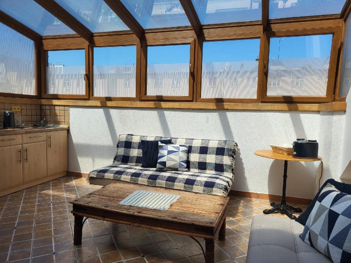 Sunflower Prague Apartments And Suites ภายนอก รูปภาพ